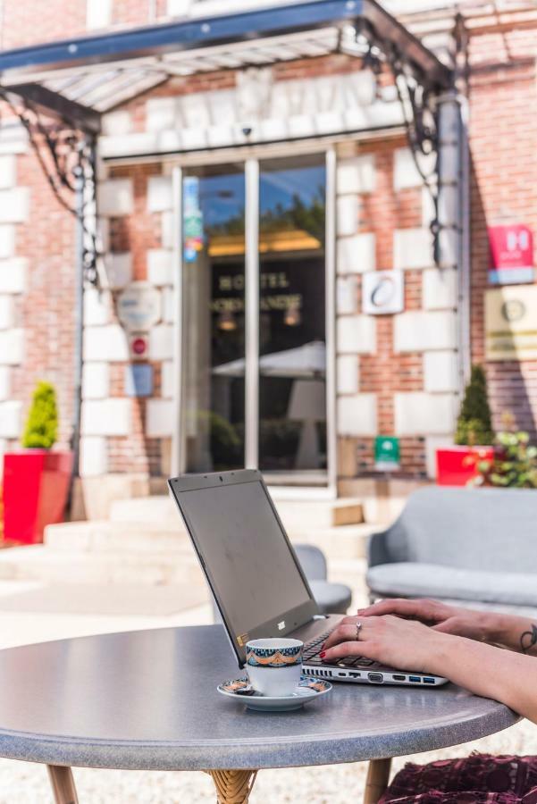 The Originals Boutique, Hotel Normandie, Auxerre Bagian luar foto